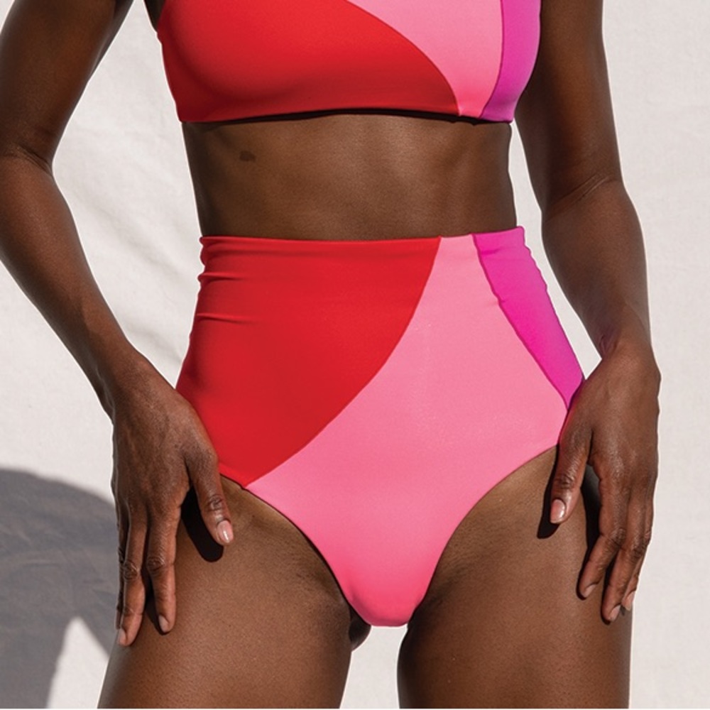 Left on Friday Tide High Waist Bottom Party Waves in Sweet Chili Heat Red/Pink